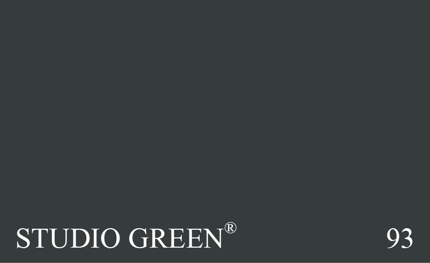 Couleur 93 Studio Green : Les meilleures couleurs trs sombres apparaissent souvent noires sur les nuanciers et ne rvlent leur teinte que lorsquelles sont appliques sur de grandes surfaces.